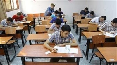 مفاجأة لطلاب الثانوية العامة شعبة الرياضيات.. اعرف مواصفات الإمتحان 2025