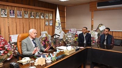 رئيس جامعة أسيوط يشيد بمنصة مودة الرقمية لدعم الترابط الأسري للشباب.. سجل الآن