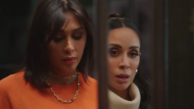 مسلسل وتقابل حبيب الحلقة 10: ياسمين عبد العزيز تتدخل لفض مشاجرة 