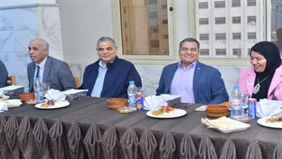 إفطار رمضاني يجمع أسرة جامعة كفر الشيخ