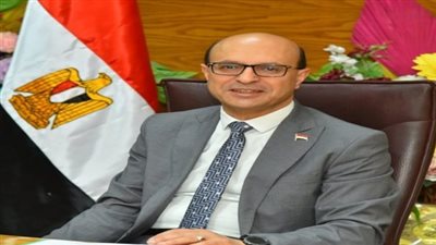 رئيس جامعة أسيوط يُعين ويجدد تكليف وكيلين بكلية التربية للطفولة المبكرة