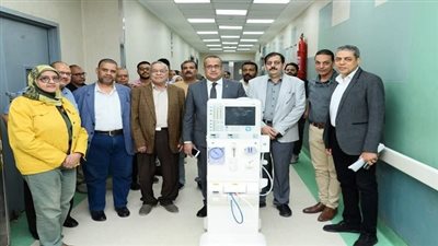 جامعة أسيوط تستلم 8 أجهزة غسيل كلوي متطورة مقدمة من مؤسسة وفاءً لمصر
