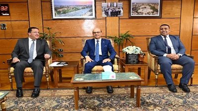 جامعة أسيوط في مواجهة الفساد عبر شراكة تدريبية مع الرقابة الإدارية