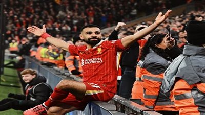 محمد صلاح نجم ليفربول يحصل على 29 مليون جنيه مصري شهريا وهو نائم على سريره
