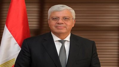 وزير التعليم العالي يشارك بالكويت في قمة كيو إس ومؤتمر الجامعات العرب