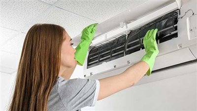 خطوات تنظيف التكييف في منزلك بكل سهولة.. بدون الحاجة إلي فني 