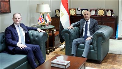 وزير التعليم يبحث مع السفير البريطاني ومدير المجلس الثقافي تعزيز التعاون