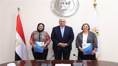 تعزيز التعاون الأكاديمي بين أكاديمية البحث العلمي والتكنولوجيا وجامعة ولاية وست فيرجينيا