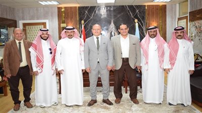 جامعة سوهاج تهتم بتطوير برامج الطلاب الوافدين وتسهيل حياتهم الجامعية