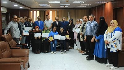 تألق تعليم سوهاج وتكريم وطني للطلاب والمعلمين الأوائل