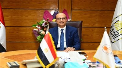 جامعة أسيوط تواكب التحول الرقمي من خلال اجتماع مركز استشارات الحاسبات