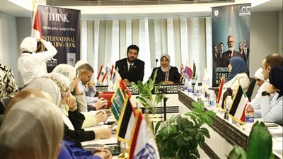 انطلاق الجلسة الافتتاحية الرسمية للقمة الدولية للكوتشينج (ICS) في مقر المحكمة العربية للتحكيم