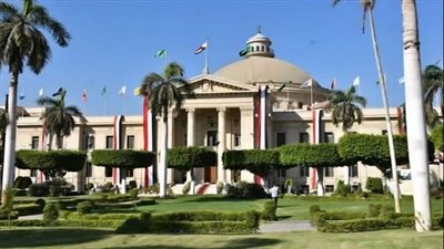جامعة القاهرة تبدأ الكشف الطبي للطلاب الجدد 2025 بمستشفى الطلبة