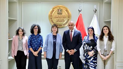 وزير التربية والتعليم يلتقي المنسق المقيم للأمم المتحدة لبحث تعزيز التعاون في دعم تطوير منظومة التعليم قبل الجامعي