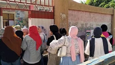 انتهاء امتحانات الثانوية العامة 2025 بمواد الأحياء والرياضيات والإحصاء