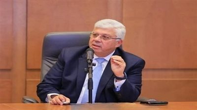 وزير التعليم العالي يدعم تقليل الاستيراد عبر البحث العلمي