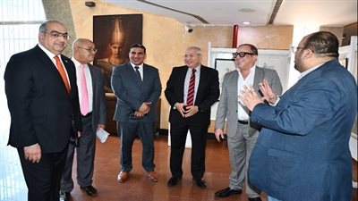 جامعة حلوان تُبدع في معرض فني يوثق ملامح مصر عبر العصور