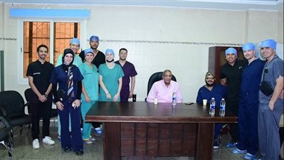 جامعة سوهاج تنظم ورشة طبية متقدمة لتقنيات جراحات الكبد المتطورة