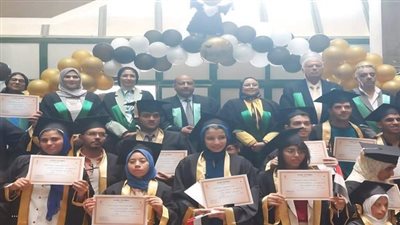 جامعة القاهرة تنظم أول حفل تخرج لخريجي برامج الدمج وذوي الهمم