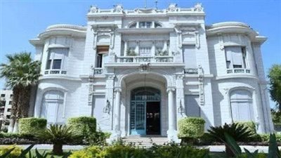 جامعة عين شمس تجدد الثقة في نيرمين سنجر لقيادة مركز الخدمة العامة