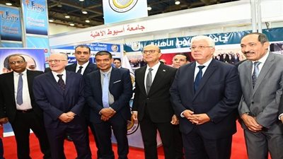 جامعة أسيوط تبهر الحضور في معرض أخبار اليوم للتعليم العالي ببرامج أكاديمية مبتكرة