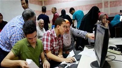 الكليات المتاحة لطلاب الشعبة الأدبية في المرحلة الثالثة 2025