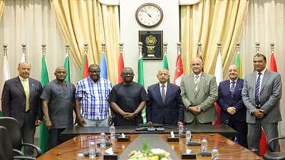 الأكاديمية العربية للعلوم والتكنولوجيا توقع بروتوكول بحري مع الإدارة البحرية لدولة سيراليون