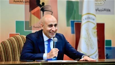 عاجل.. بدء تطبيق تجربة تسجيل الغياب عبر 