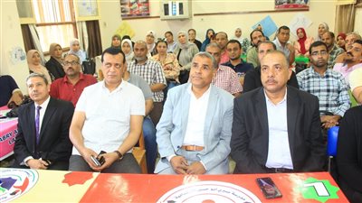 دوره تدريبيه لمعلمى ماده الرياضيات على المنهج الجديد المطور للمرحلة الإبتدائية بسوهاج