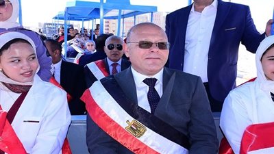 رئيس جامعة سوهاج يتفقد انتظام الدراسة مع بدء الفصل الدراسي الاول 2025