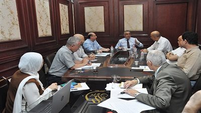 عميد كلية التجارة جامعة عين شمس يتفقد انتظام الدراسة الأسبوع الأول