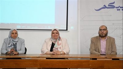 جامعة عين شمس تستقبل طلابها الجدد بكلية الحاسبات والمعلومات