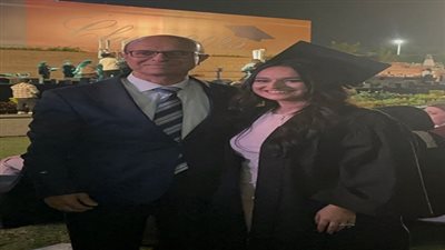 هنا كريمة رئيس جامعة أسيوط الأولى على كلية الهندسة الجامعة الألمانية.. ألف مبروك