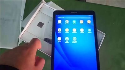 بدء تسليم أجهزة التابلت لطلاب أولى ثانوي.. مع التفاصيل