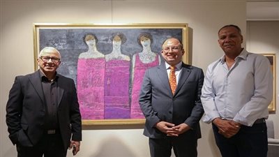 جامعة حلوان تضيء سماء الفن في افتتاح معرض طيات السكون للفنان محمود حامد