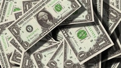 اسعار الدولار اليوم الأحد في البنوك.. الأخضر بكام النهارده؟