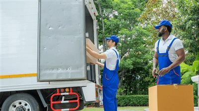 دور التكنولوجيا في تسهيل خدمات نقل العفش