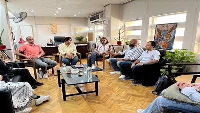 جدارية جامعة حلوان تزين طريق المتحف المصري الكبير وتعيد رسم ملامح الجمال في شارع ترسا