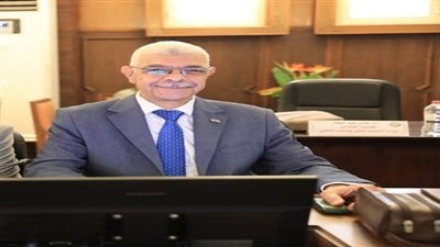 رئيس جامعة المنوفية يحتفل بإنجاز مصر العالمي بفوز خالد العناني برئاسة اليونسكو