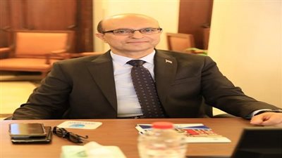 ترشيح رئيس جامعة أسيوط لعضوية مجلس الجامعات الخاصة