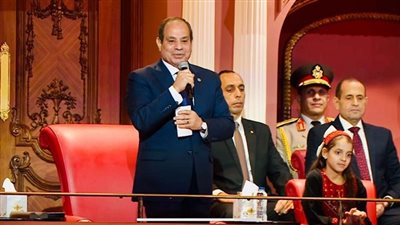 رئيس جامعة أسيوط يشارك في احتفالية وطن السلام مثمنًا دورها في تجسيد رؤية السيسي لنشر القيم الإنسانية وتعزيز السلام العالمي