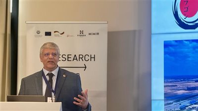 الجامعة المصرية اليابانية تعرض تجربتها الرائدة في الحاضنات التكنولوجية أمام خبراء دول المتوسط
