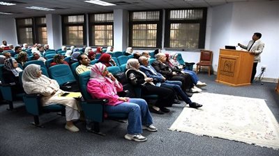 جامعة حلوان تنظم دورة متخصصة بعنوان القرار الإداري ومهارات اتخاذ القرار