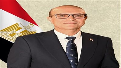 جامعة أسيوط تحتفل بفوز أستاذ الهندسة بجائزة الدكتور محمد ربيع ناصر للبحث العلمي لعام 2025