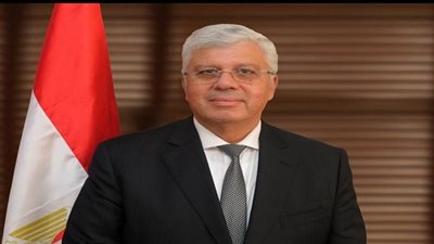 وزير التعليم العالى يكشف عن أسماء القيادات الجديدة في الجامعات