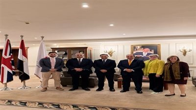 الجامعة البريطانية في مصر توقع اتفاقية شراكة استراتيجية مع ولفرهامبتون