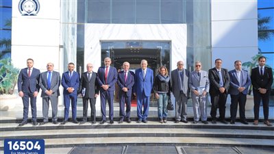  مجلس أمناء جامعة الريادة يستعرض الأداء الأكاديمي ويقر خطوات استراتيجية لتعزيز التعليم 