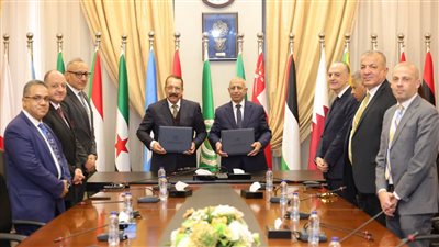 الأكاديمية العربية والمصرية لناقلات البترول توقعان مذكرة تفاهم لتعزيز التعاون 