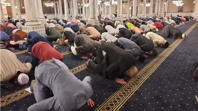 سؤال يهم الملايين.. ما حكم صلاة عيد الفطر إذا وافقت يوم الجمعة؟
