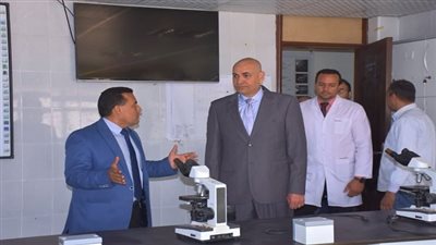رئيس جامعة السادات يتابع معامل الطب البيطري لدعم التدريب والتطوير